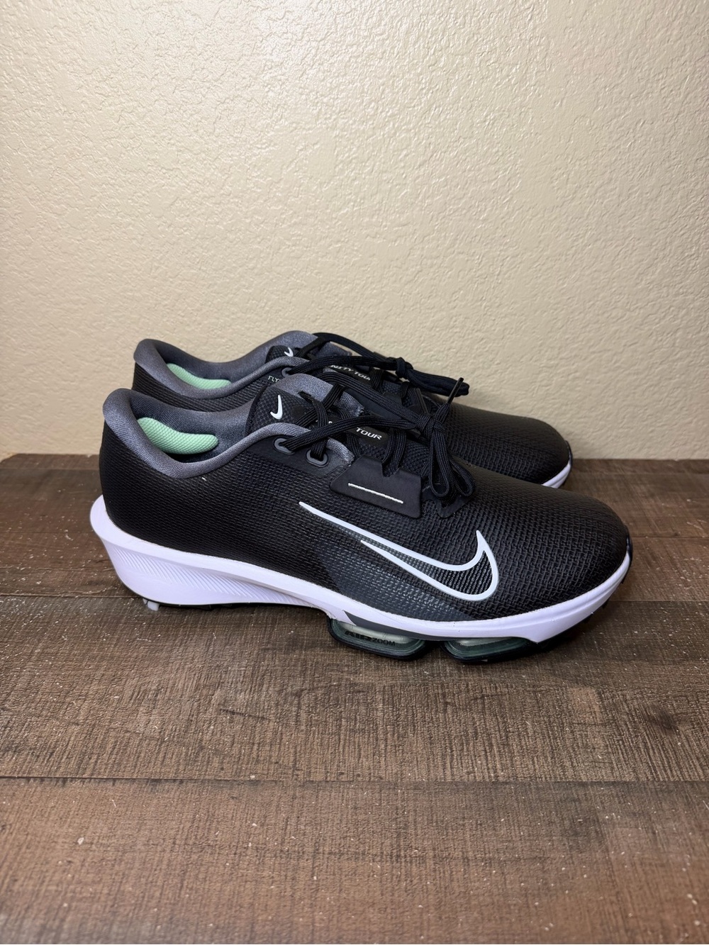 Nike Air Zoom Infinity Tour 2 Golf Shoes “Black White”
- Size 12 Men.